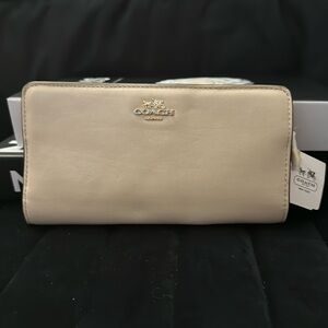 Coach skinny wallet